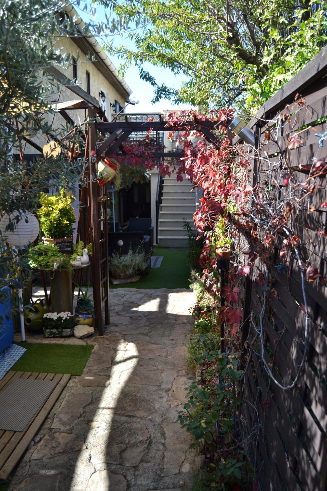 Pavillon De Luberon Lejlighed Lauris Eksteriør billede